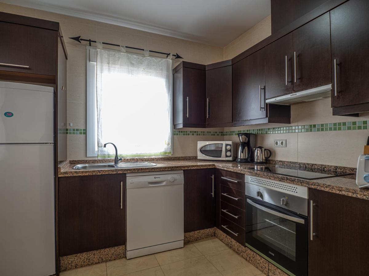 Apartamentos Chimenea 内尔哈 外观 照片